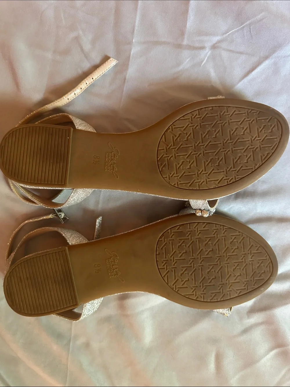 Jewel Badgley Mischka Gold Glitter Jeweled Ankle-Strap Sandals